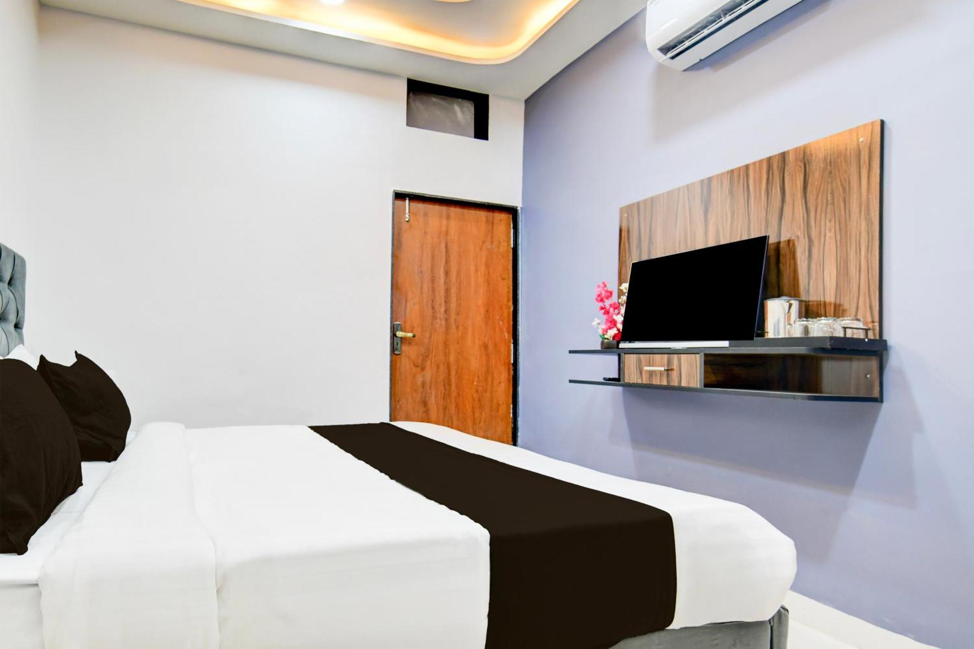 Super Hotel O D.V Near Medanta Hospital Indore Exterior photo