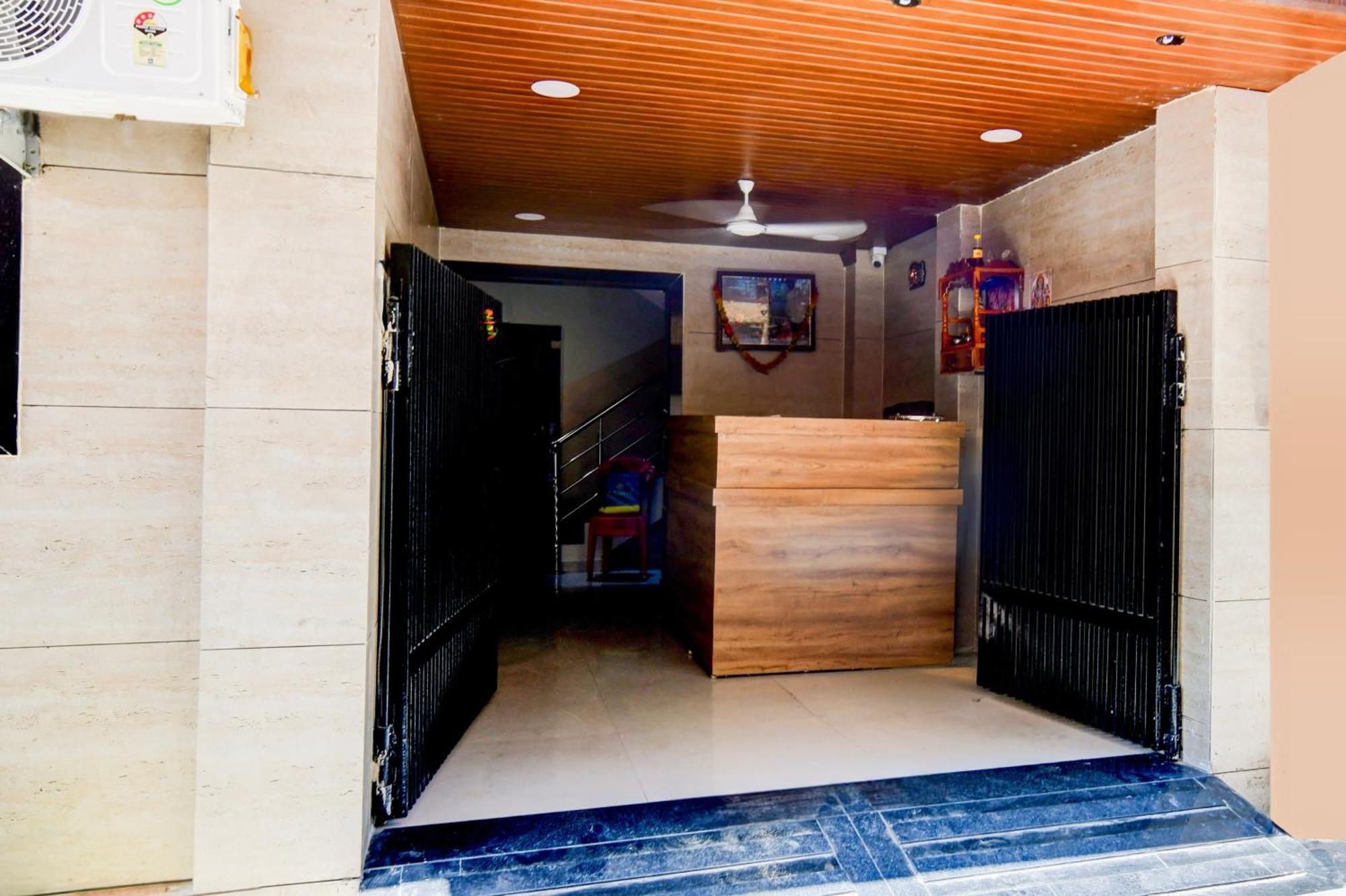 Super Hotel O D.V Near Medanta Hospital Indore Exterior photo